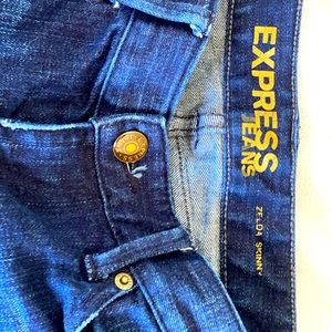 Brand New Express Jeans , quarantine did allow me to wear.😞 so basically new!